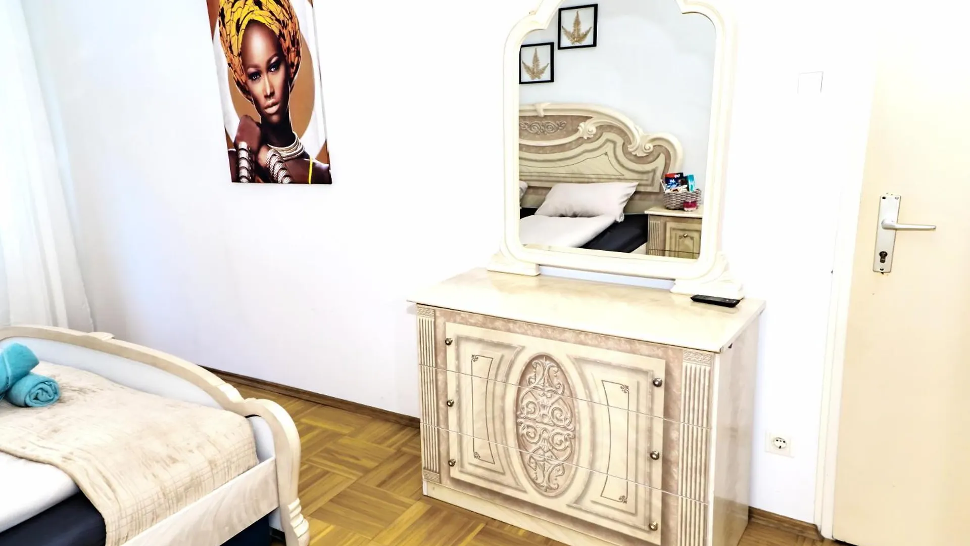 Spacious Rooms 5 Minutes To Wiener Stadthalle Cg 0*, וינה אוסטריה